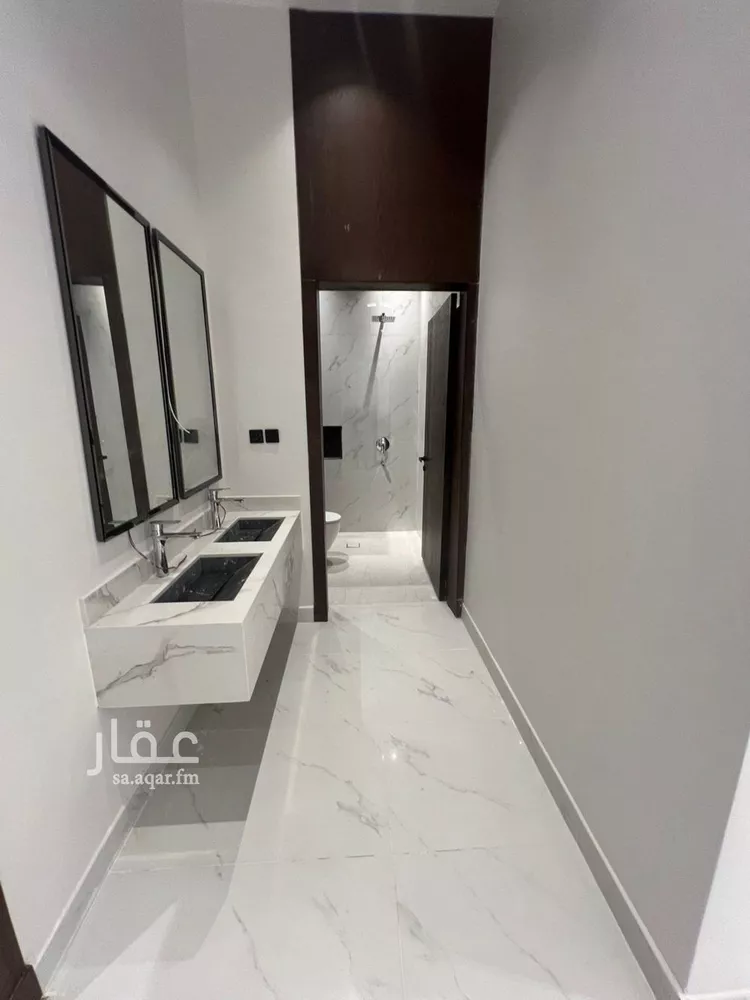 Floor for Sale in Riyadh Al Janadriyah صورة 2