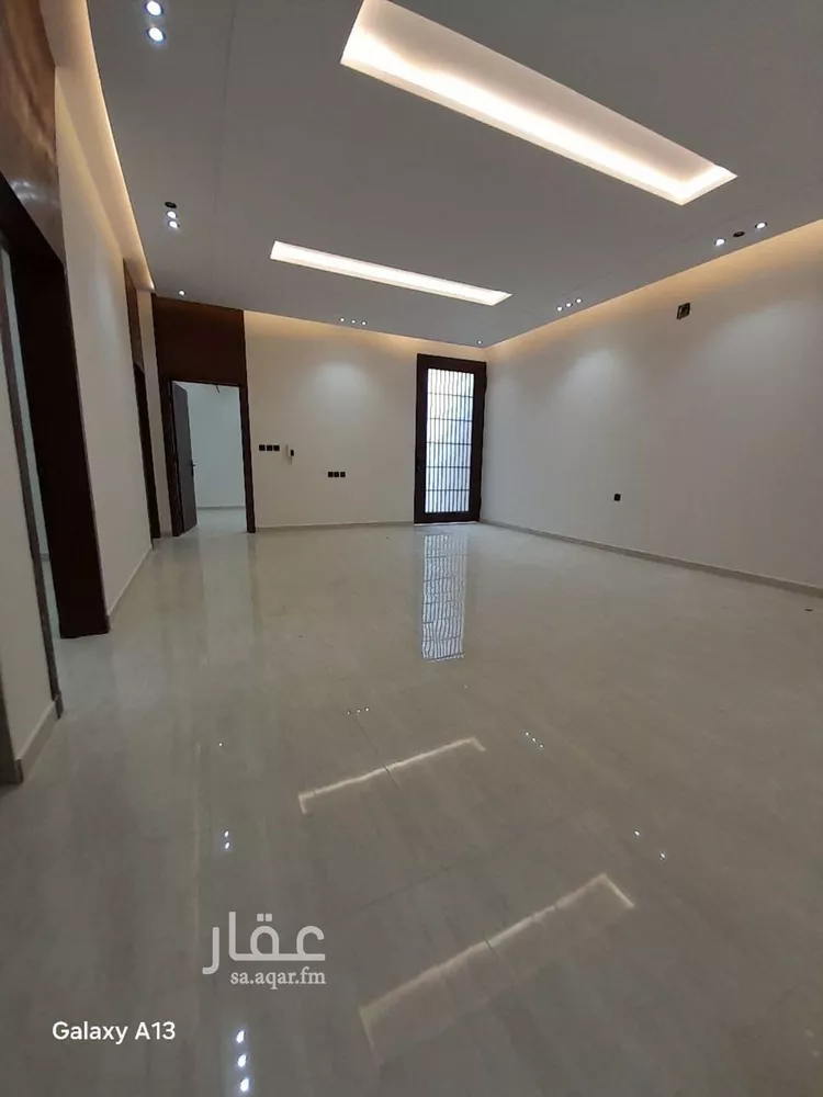 دور للبيع في شارع اللثامة, حي الحزم, مدينة الرياض, منطقة الرياض صورة 3