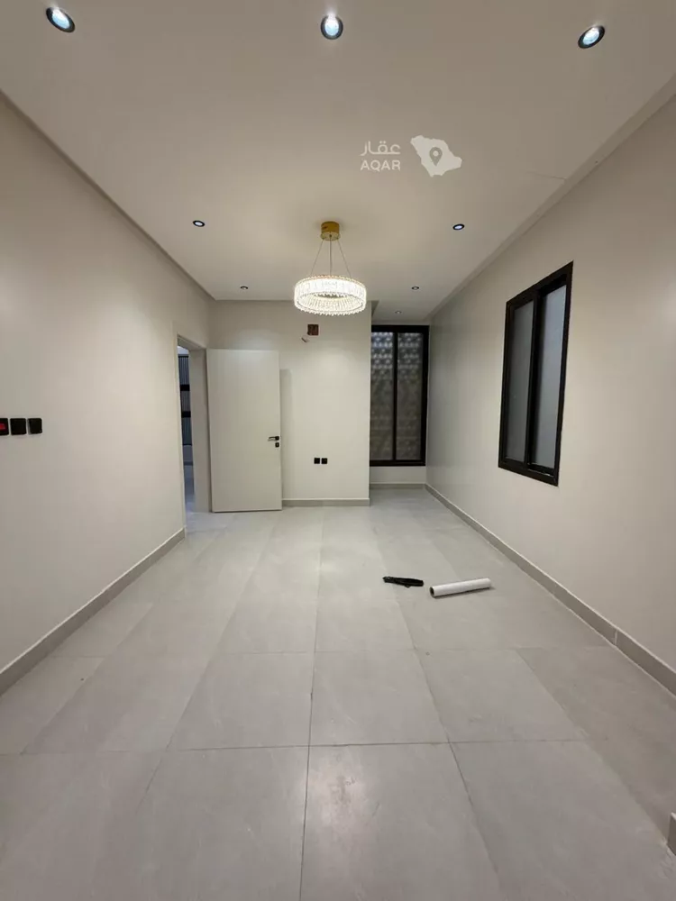 دور للبيع في شارع مالك بن حارس, حي بدر, مدينة الرياض, منطقة الرياض 8