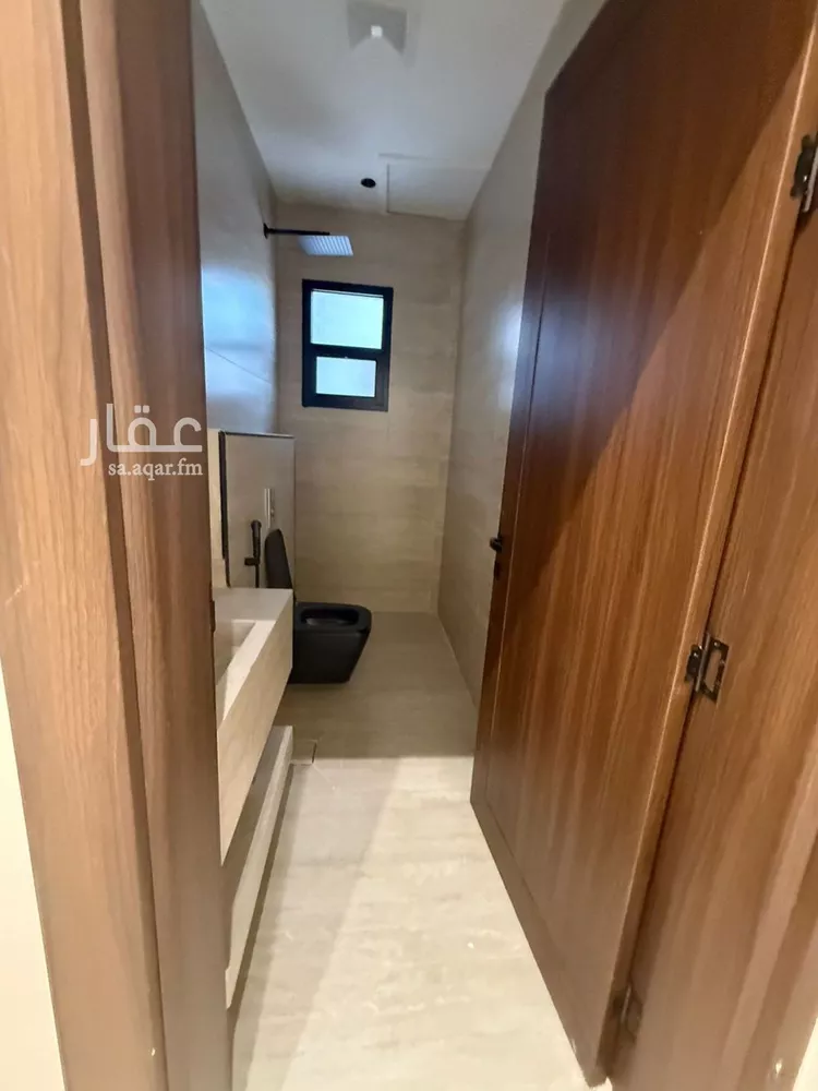 فيلا للبيع في شارع خلف بن معدان, حي بدر, مدينة الرياض, منطقة الرياض صورة 5