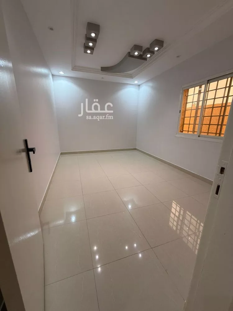 شقة للبيع في شارع ابي واقد الليثي, حي ديراب, مدينة الرياض, منطقة الرياض 17