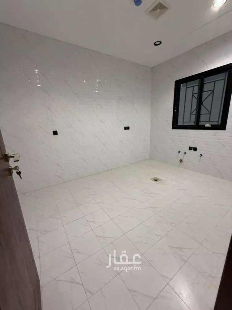 شقة للبيع في شارع القلاع, حي بدر, مدينة الرياض, منطقة الرياض 15
