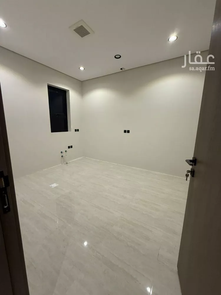 شقة للبيع في شارع سفيان بن الحكم, حي العوالي, مدينة الرياض, منطقة الرياض 12