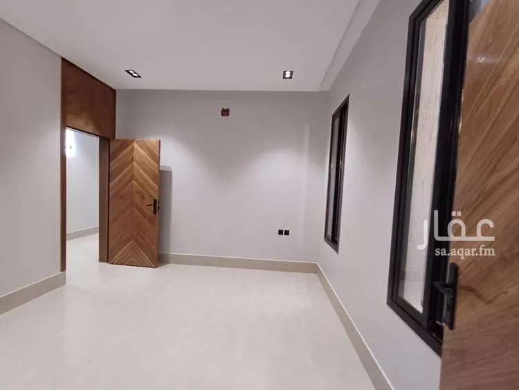 Floor for Sale in Riyadh Tuwaiq صورة 3