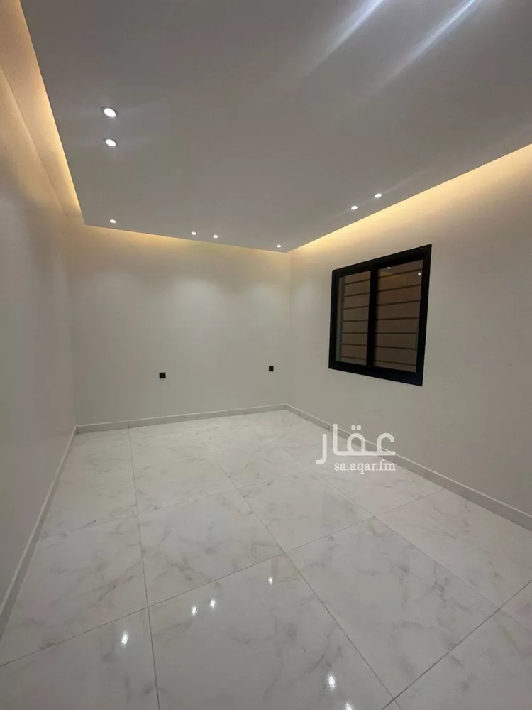 فيلا للبيع في شارع عبيدالله الهذلي, حي عكاظ, مدينة الرياض, منطقة الرياض 13