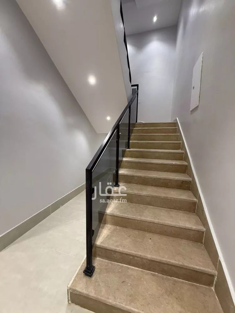 Villa for Sale in Riyadh Okaz 12