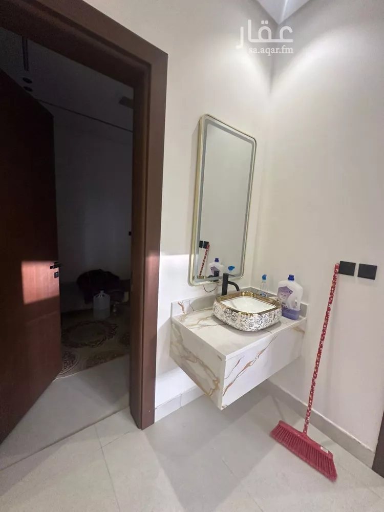 شقة للبيع في شارع الإشراف, حي بدر, مدينة الرياض, منطقة الرياض صورة 4
