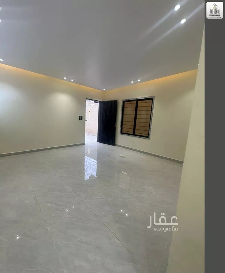 Floor for Sale in Riyadh Okaz صورة 5