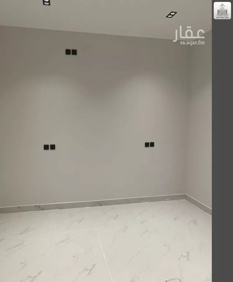 Floor for Sale in Riyadh Al Janadriyah 15