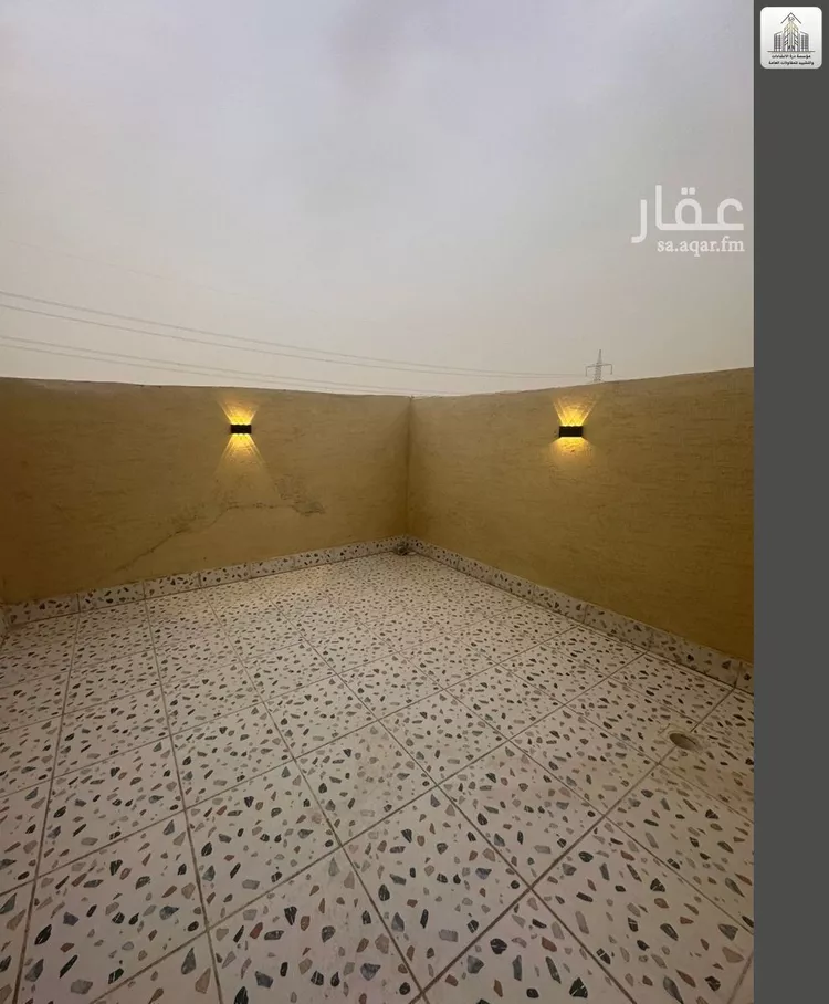 Floor for Sale in Riyadh Okaz 6