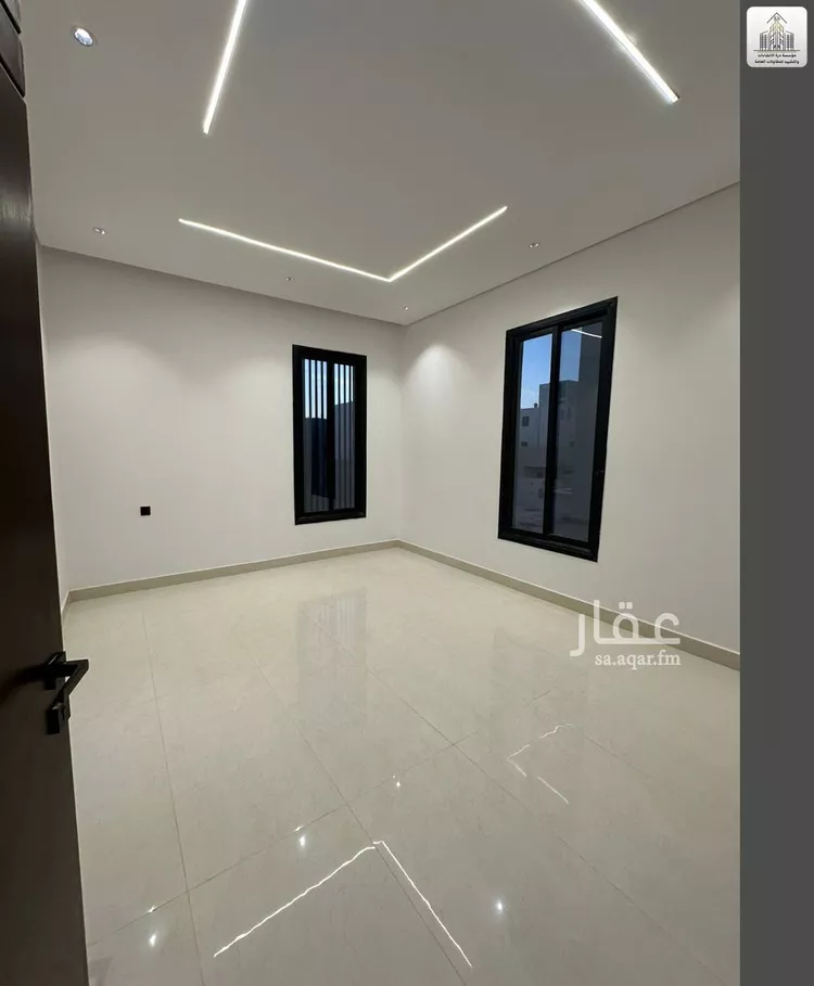 فيلا للبيع في شارع الجنادريه, حي الجنادرية, مدينة الرياض, منطقة الرياض صورة 2