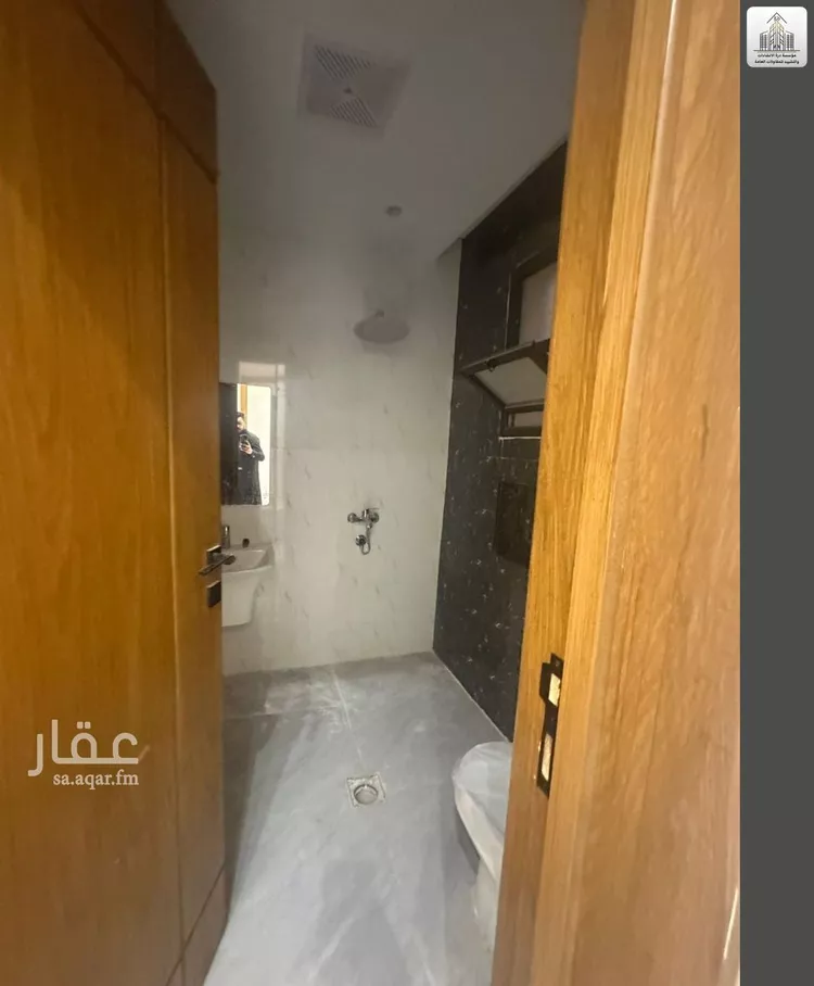 فيلا للبيع في شارع عبيدالله الهذلي, حي عكاظ, مدينة الرياض, منطقة الرياض 7