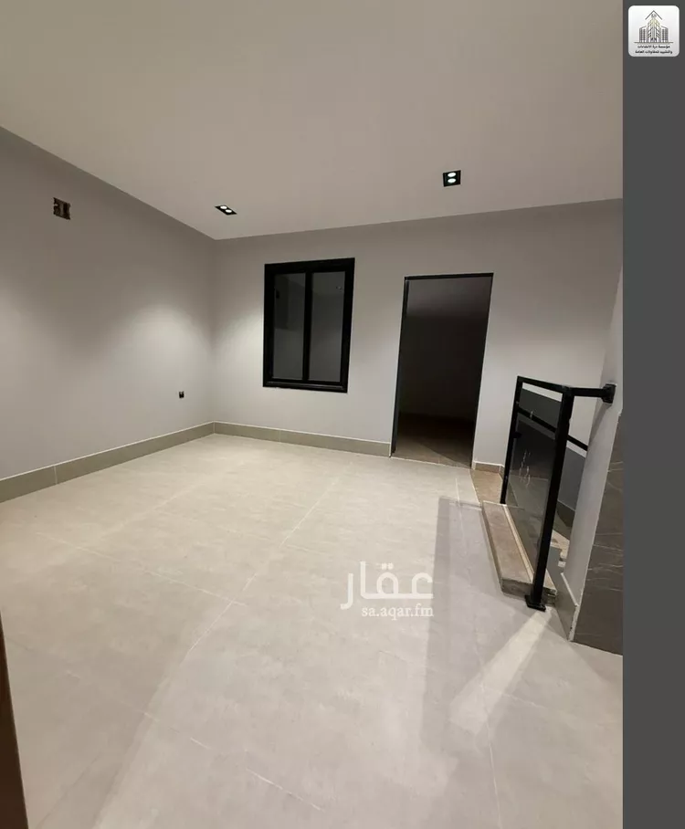 فيلا للبيع في شارع حسين الأبريقي, حي عكاظ, مدينة الرياض, منطقة الرياض 10