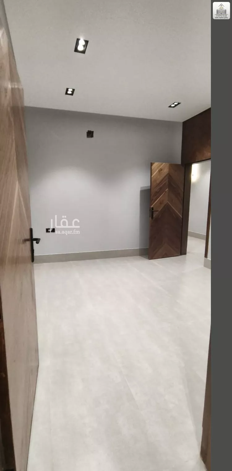 Floor for Sale in Riyadh Tuwaiq 15