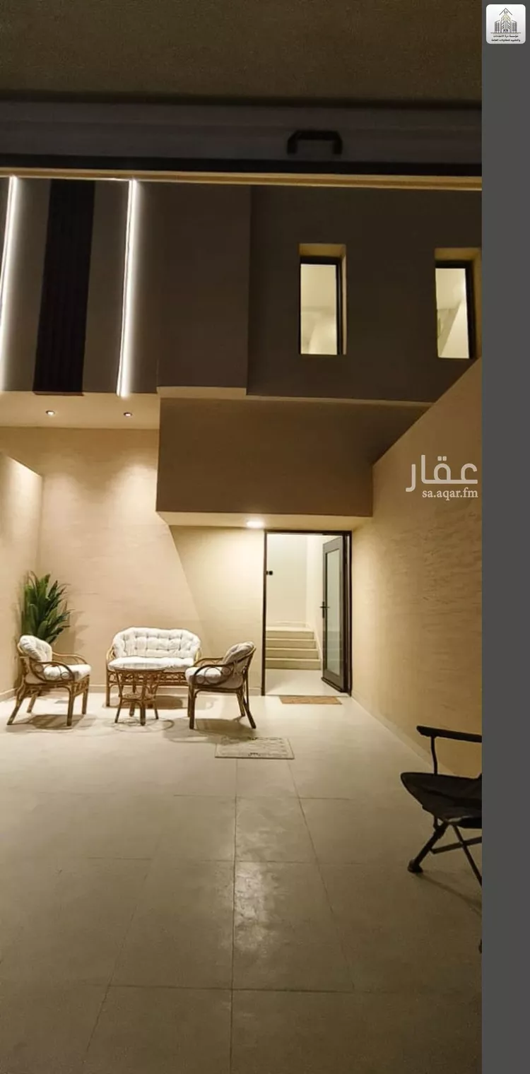 دور للبيع في شارع عبدالرحمن الرازي, حي عكاظ, مدينة الرياض, منطقة الرياض 14