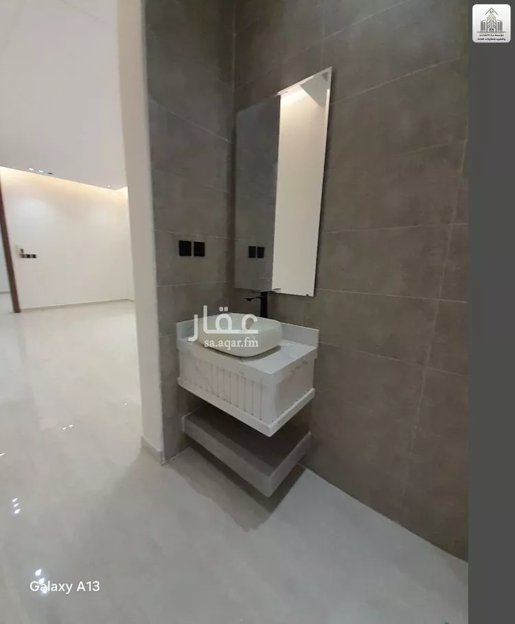 دور للبيع في شارع اللثامة, حي الحزم, مدينة الرياض, منطقة الرياض صورة 2