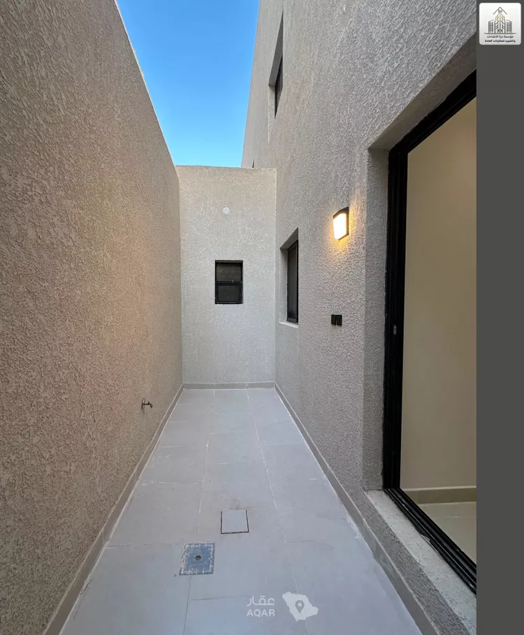 دور للبيع في شارع الحاسب, حي ديراب, مدينة الرياض, منطقة الرياض 5