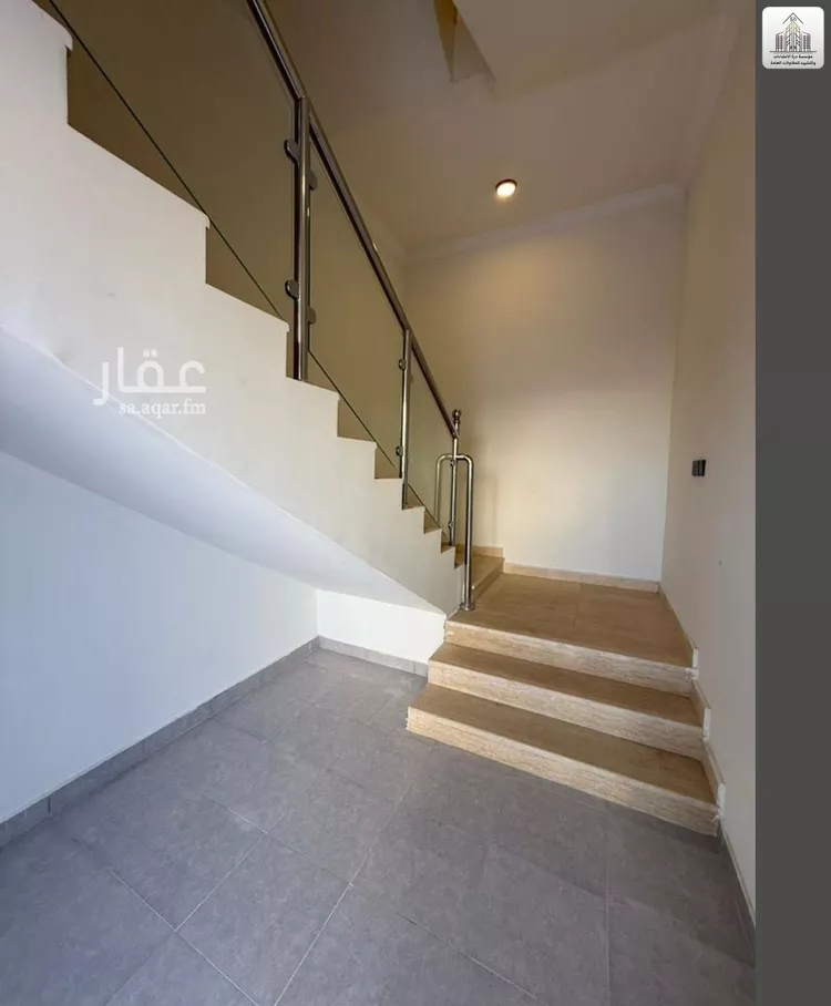 دور للبيع في شارع يوسف بن سلام, حي بدر, مدينة الرياض, منطقة الرياض صورة 3