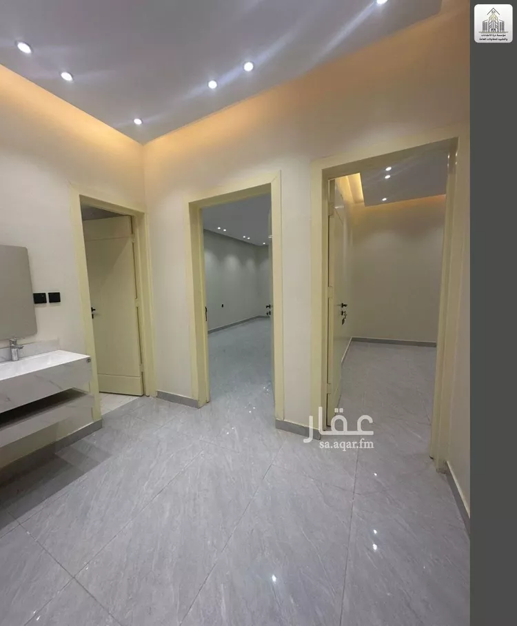 Floor for Sale in Riyadh Okaz