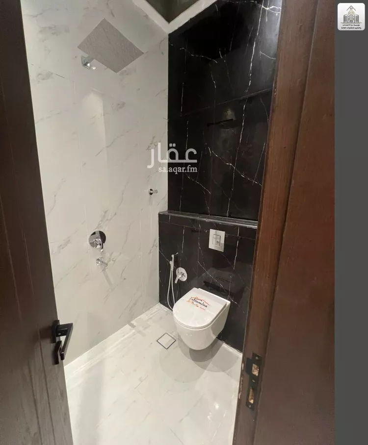 Floor for Sale in Riyadh Al Janadriyah صورة 5