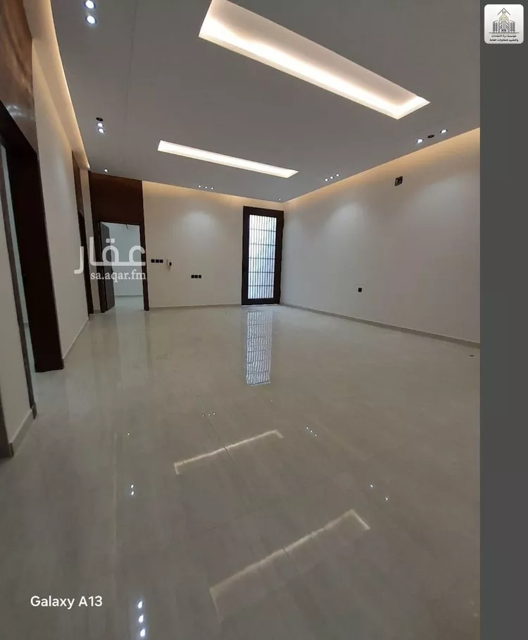 Floor for Sale in Riyadh Al Hazm