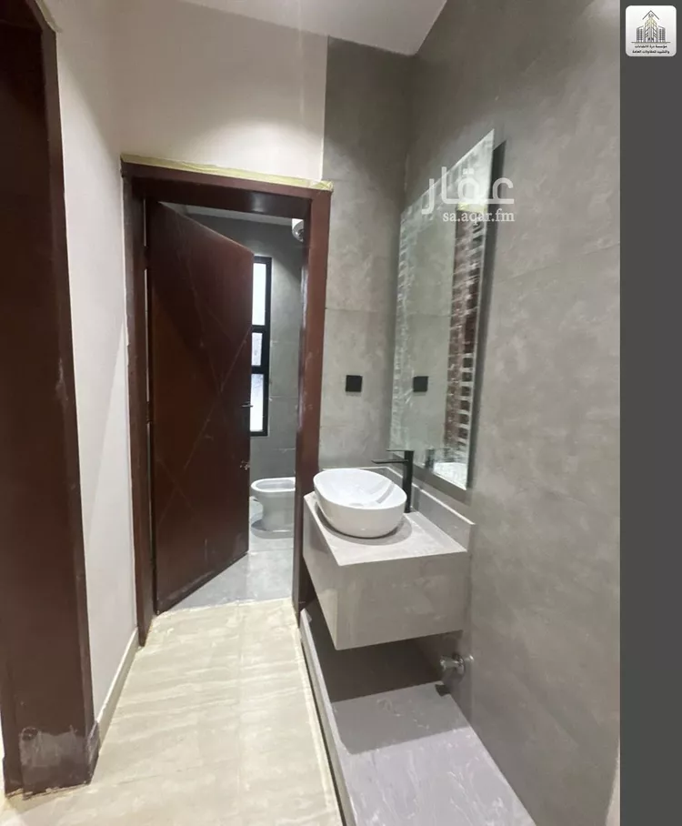 Floor for Sale in Riyadh Badr 7