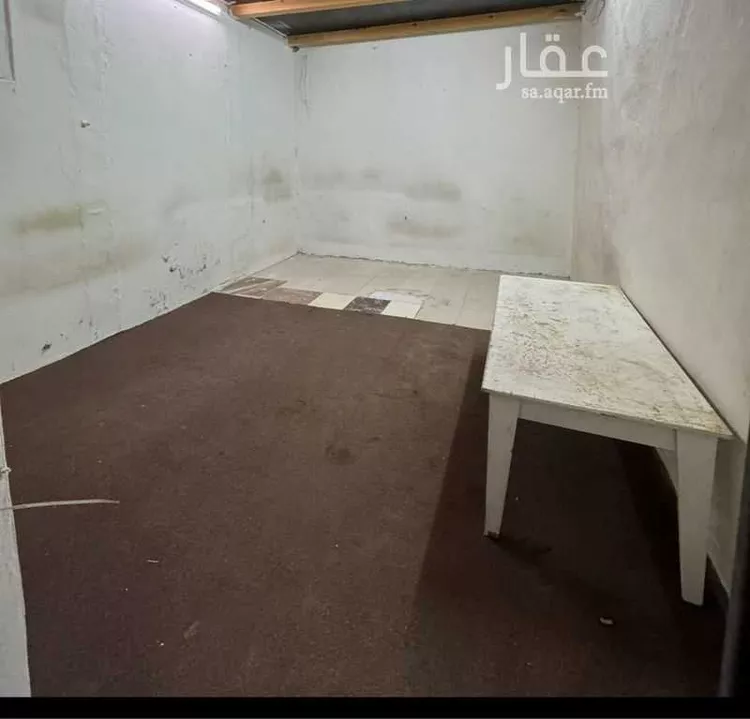 غرفة للإيجار في شارع عبدالله بن سعود بن عبدالعزيز الفرعى, حي إشبيلية, مدينة الرياض, منطقة الرياض صورة 2