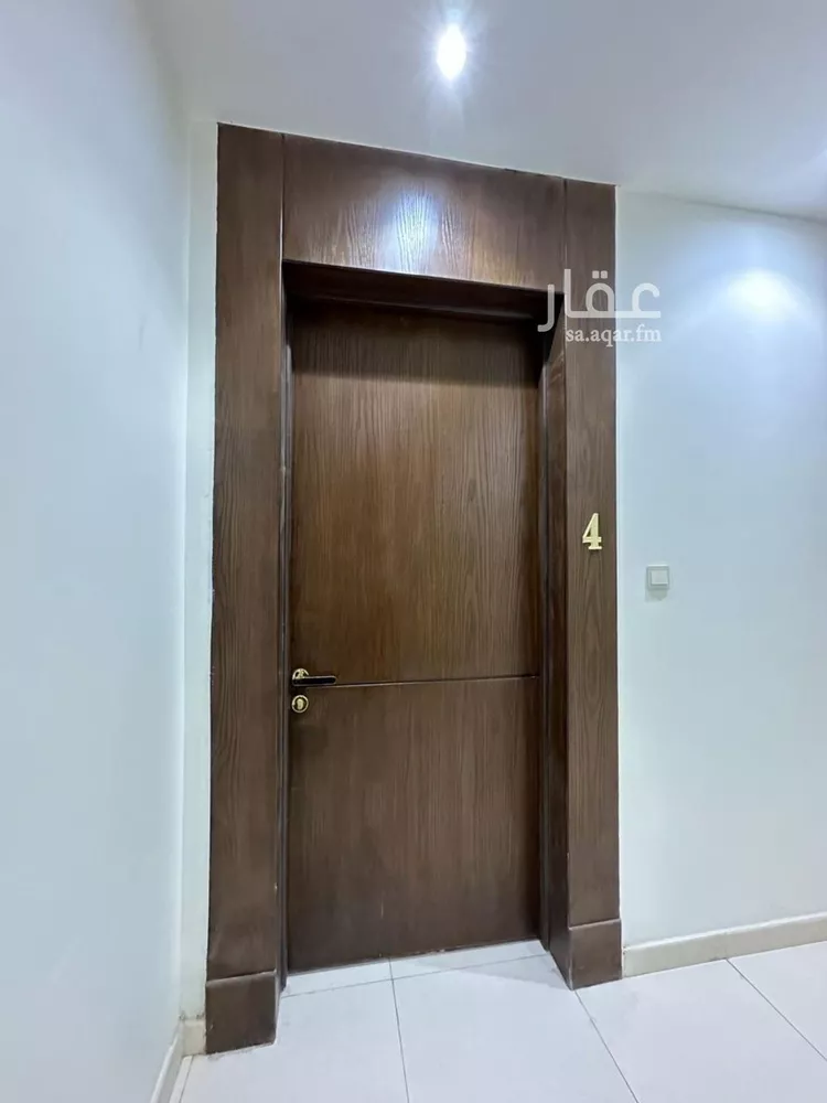 شقة للإيجار في شارع قس بن ساعدة, حي الملك فيصل, مدينة الرياض, منطقة الرياض