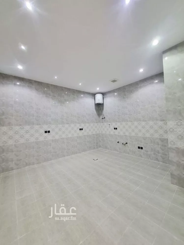 دور للبيع في شارع فارس العشيره, حي طويق, مدينة الرياض, منطقة الرياض صورة 3