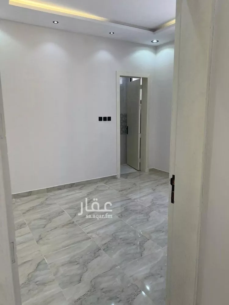 دور للبيع في شارع فارس العشيره, حي طويق, مدينة الرياض, منطقة الرياض 7