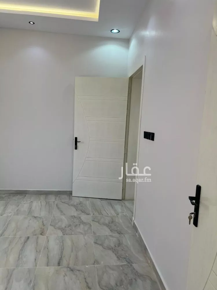 دور للبيع في شارع فارس العشيره, حي طويق, مدينة الرياض, منطقة الرياض 28