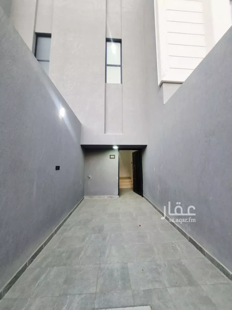 دور للبيع في شارع فارس العشيره, حي طويق, مدينة الرياض, منطقة الرياض صورة 3