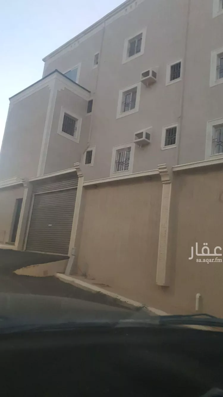 عمارة للبيع في شارع القصوم, حي الروابي, مدينة ابها, منطقة عسير صورة 3