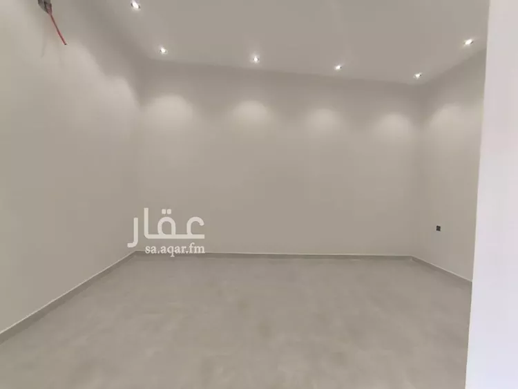 فيلا للبيع في شارع الأمير عبدالرحمن بن سعود بن عبدالعزيز, حي طويق, مدينة الرياض, منطقة الرياض صورة 5