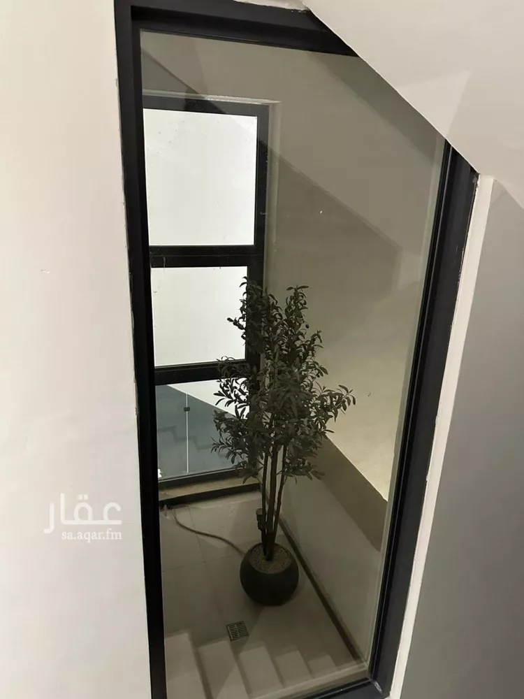 Floor for Sale in Riyadh An Narjis 7