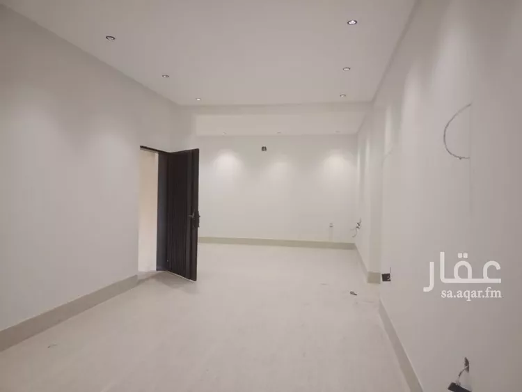 دور للبيع في شارع إسحاق آل الشيخ, حي طويق, مدينة الرياض, منطقة الرياض صورة 2