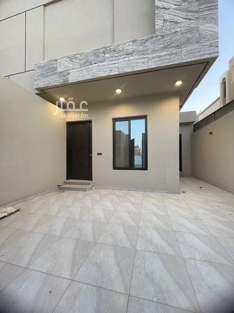 دور للبيع في شارع عايض بن خوليد, حي بدر, مدينة الرياض, منطقة الرياض صورة 2