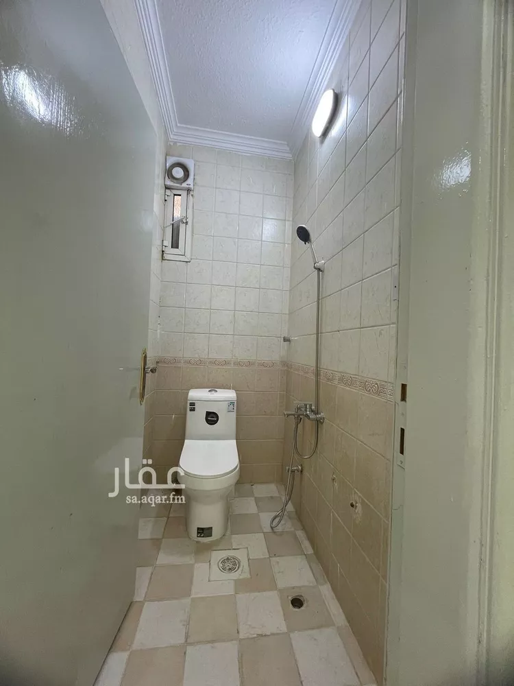 شقة للإيجار في شارع رؤية بن العجاج, حي الوزارات, مدينة الرياض, منطقة الرياض 8
