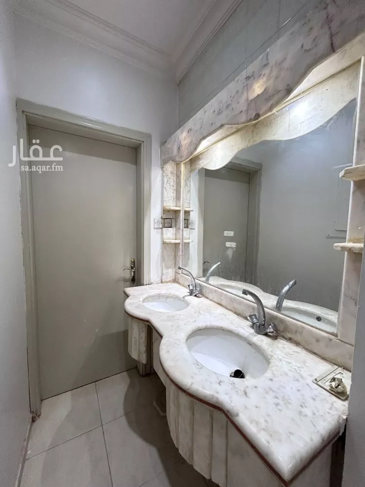 Apartment for Rent in Riyadh Al Wizarat 13