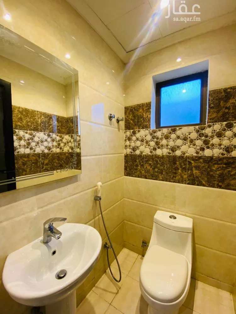 شقة للإيجار في شارع الثامن عشر, حي الزهور, مدينة الدمام, المنطقة الشرقية صورة 4