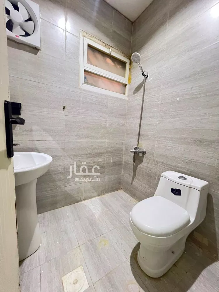 شقة للإيجار في شارع الشيخ عبدالعزيز بن محمد بن علي, حي ظهرة البديعة, مدينة الرياض, منطقة الرياض صورة 4