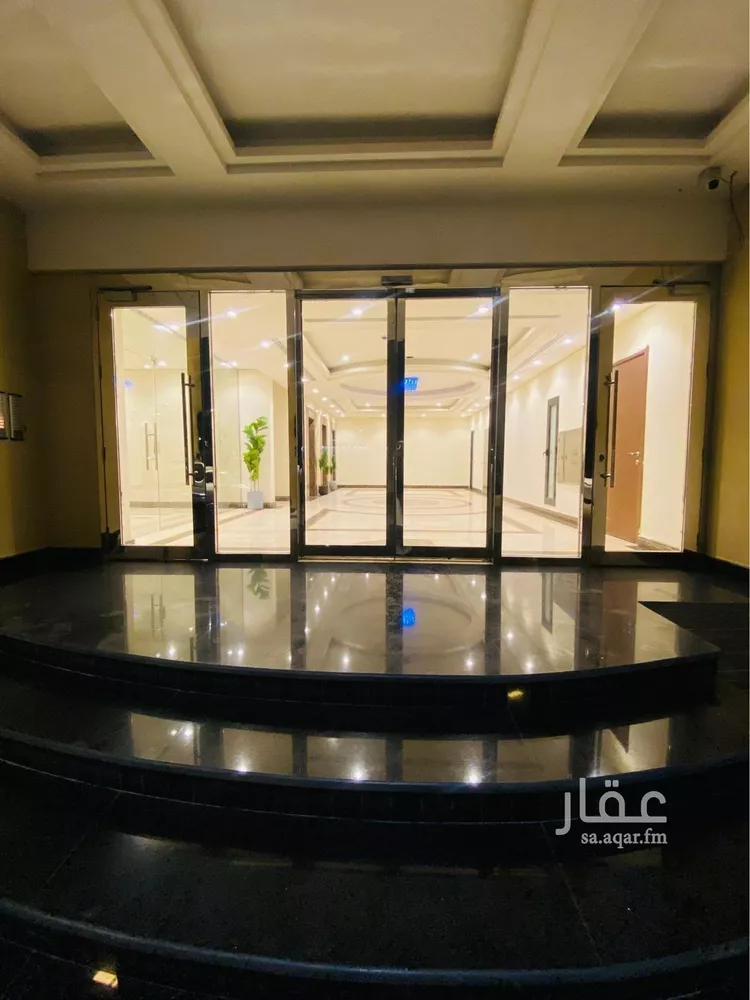 شقة للإيجار في شارع الثامن عشر, حي الزهور, مدينة الدمام, المنطقة الشرقية صورة 2