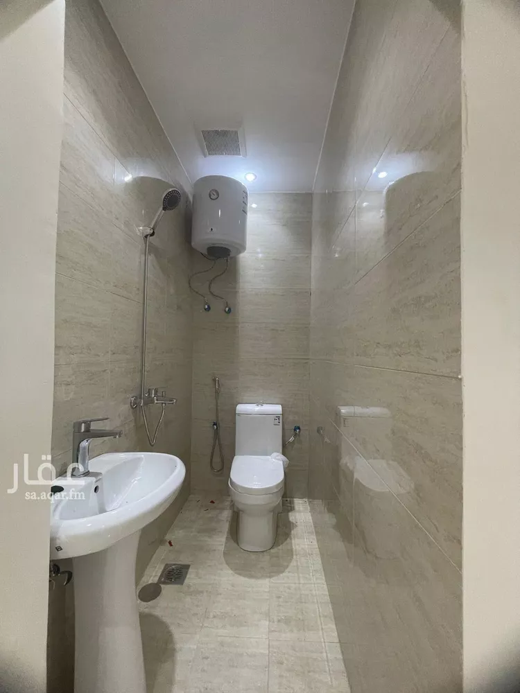 شقة للإيجار في شارع يثرب, حي بدر, مدينة الرياض, منطقة الرياض صورة 5