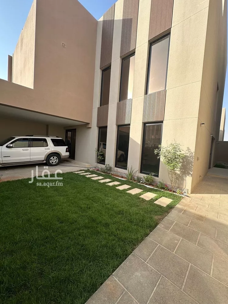 فيلا للإيجار في شارع 011, حي مطار الملك خالد الدولي, مدينة الرياض, منطقة الرياض صورة 2