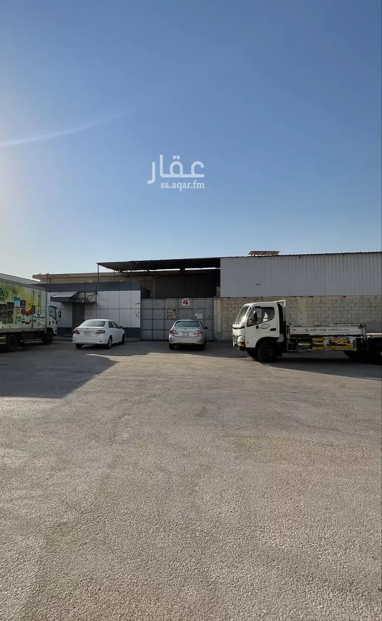 مستودع للبيع في شارع الامير محمد ابن عبدالرحمان بن عبدالعزيز, حي السلي, مدينة الرياض, منطقة الرياض 7