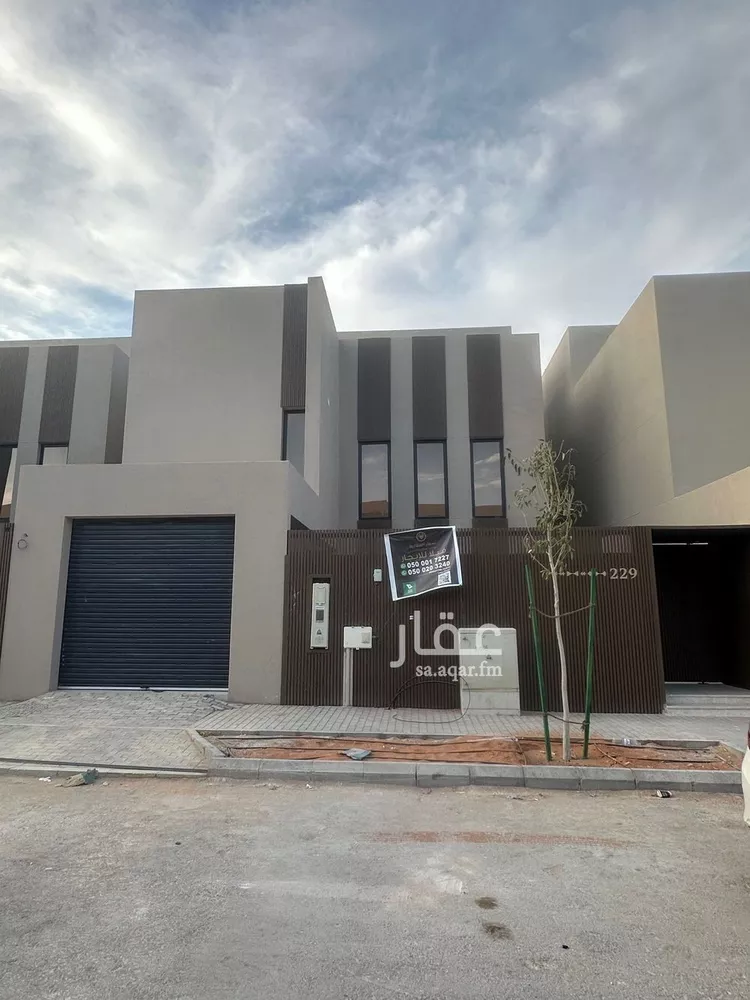 فيلا للإيجار في شارع 4000, حي مطار الملك خالد الدولي, مدينة الرياض, منطقة الرياض