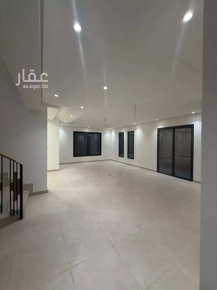 فيلا للإيجار في شارع 000, حي مطار الملك خالد الدولي, مدينة الرياض, منطقة الرياض صورة 4