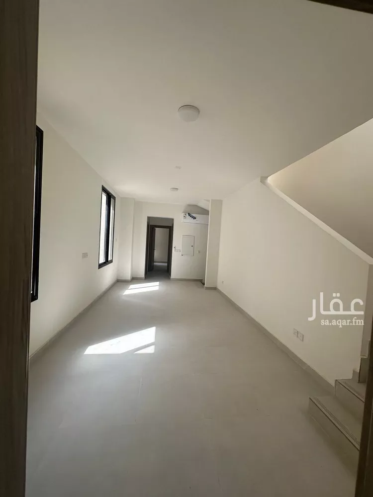 فيلا للإيجار في شارع 1111, حي مطار الملك خالد الدولي, مدينة الرياض, منطقة الرياض صورة 4