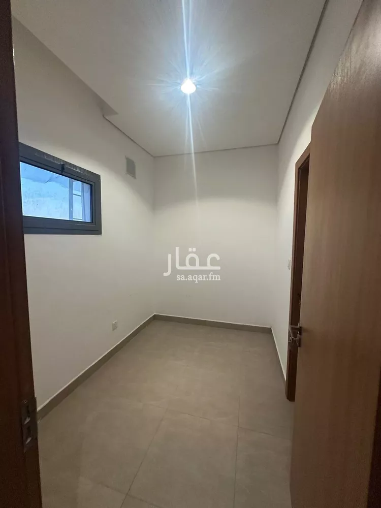 فيلا للإيجار في شارع جبل الحبشي, حي مطار الملك خالد الدولي, مدينة الرياض, منطقة الرياض صورة 5