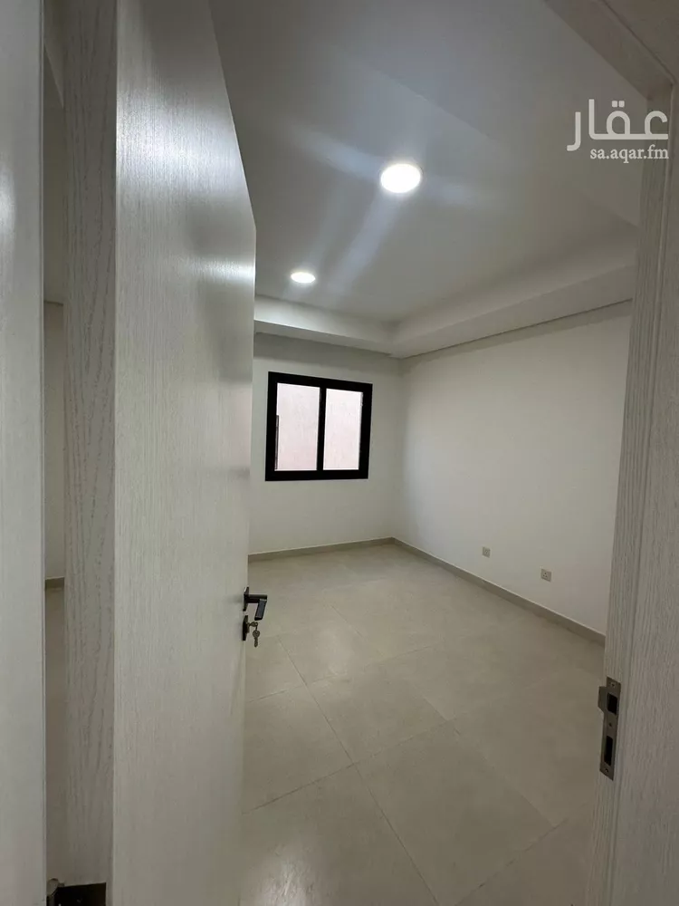 فيلا للإيجار في شارع 000, حي مطار الملك خالد الدولي, مدينة الرياض, منطقة الرياض صورة 5